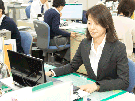 警察事務職